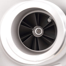 Laden Sie das Bild in den Galerie-Viewer, Turbocharger GTB1756VK kompatibel für Range Rover 4.4 Diesel 2010-2019 AH4Q6K682GA 800089-3