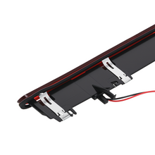 Laden Sie das Bild in den Galerie-Viewer, LED 3. Bremslicht Dritte Bremsleuchte Rot kompatibel für Opel ASTRA J 13372164 2009-2016
