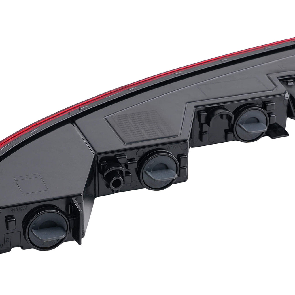 Bumper Heckleuchte Rechts kompatibel für Audi Q5 2018-2021 80A945070 Halogen 4 Birnen