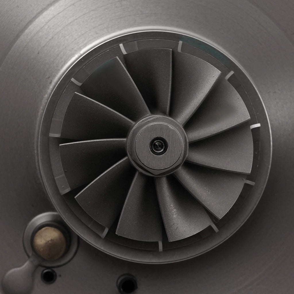 Neu Turbo Core kompatibel für AUDI A4 AVANT/Q5 2.0 TDI 03L145701DX Quattro 2008-2019