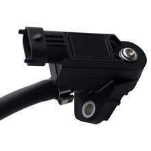 Laden Sie das Bild in den Galerie-Viewer, Neu Ladeluftschlauch kompatibel für RENAULT Laguna II Grandtour 2.0 dCi 8200540493 05-07