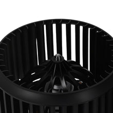 Laden Sie das Bild in den Galerie-Viewer, Neu Gebläsemotor Innenraumgebläse kompatibel für VW Transporter V Kasten 2.5 TDI 03-09 VN8411
