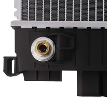 Laden Sie das Bild in den Galerie-Viewer, Neu Aluminium Autokühler kompatibel für Mercedes-Benz Viano W639 CDI 2.0 2.2 2003-2013
