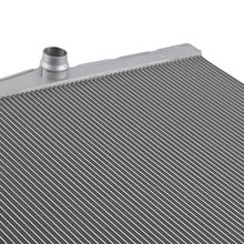 Laden Sie das Bild in den Galerie-Viewer, Neu Aluminium Radiator kompatibel für BMW X5 3.0L 4.8L 07-10 17117585036 17117533471