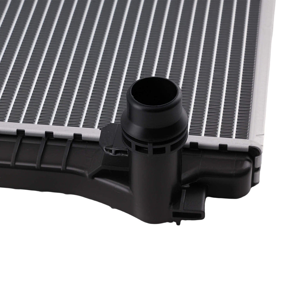 Neu Aluminium Kühler kompatibel für Audi A3 8VS 2013-2020 Limousine 5Q0121251GQ Motorraum