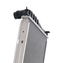 Laden Sie das Bild in den Galerie-Viewer, Neu Aluminium Kühler kompatibel für BMW 135i E82/E88 2008-2013 BW2293 L6 3.0L
