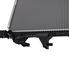 Laden Sie das Bild in den Galerie-Viewer, Aluminium Kühler kompatibel für VW T5 Transporter/Caravelle 2.0 TDI 2009-2015 65285
