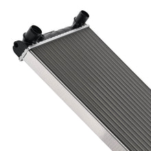 Laden Sie das Bild in den Galerie-Viewer, Aluminium Autokühler kompatibel für VW Golf III Variant 1.8 1993-1999 1H0121253R Neu