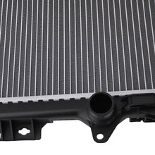 Laden Sie das Bild in den Galerie-Viewer, Aluminium Kühler kompatibel für Land Rover Discovery Sport Evoque 2012-2018 LR006714
