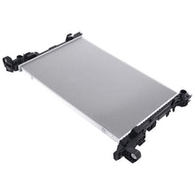 Laden Sie das Bild in den Galerie-Viewer, Aluminium Kühler kompatibel für Nissan NV300 Kombi kompatibel für Opel Vivaro 1.6L 2014-2023