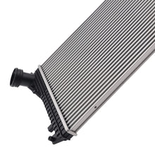 Laden Sie das Bild in den Galerie-Viewer, Aluminium Kühler kompatibel für Audi A3 kompatibel für Volkswagen GTI/Eos 2.0L 2006-2016 30454