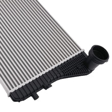 Laden Sie das Bild in den Galerie-Viewer, Aluminium Kühler kompatibel für Audi A3 kompatibel für Volkswagen GTI/Eos 2.0L 2006-2016 30454