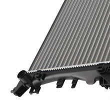 Laden Sie das Bild in den Galerie-Viewer, Aluminium Kühler kompatibel für Fiat Grande Punto 199 1.2L 1.4L 2005-2012 55700447