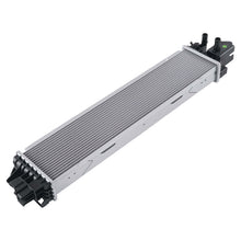 Laden Sie das Bild in den Galerie-Viewer, Intercooler kompatibel für Renault Trafic 2.0 dCi 144614882R 2019-2023 Aluminium
