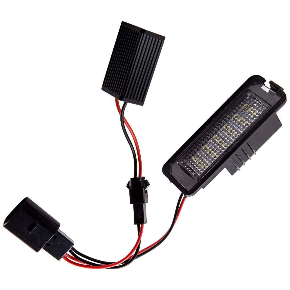 2x LED Kennzeichenbeleuchtung kompatibel für VW Polo kompatibel für Golf IV  kompatibel für Seat Leon kompatibel für Porsche Boxster 911: Hochwertige  Autoteile von Online-Autoteilehandel maxpeedingrods – SHPMXRDE