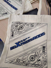 Laden Sie das Bild in den Galerie-Viewer, Andere Tasche aus Segeltuch